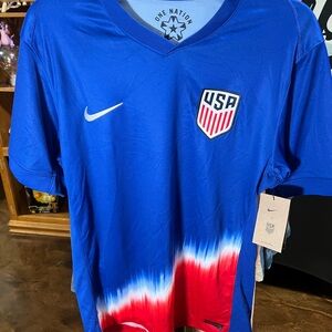 Nike USA Soccer Jersey Blue and Red Gradient